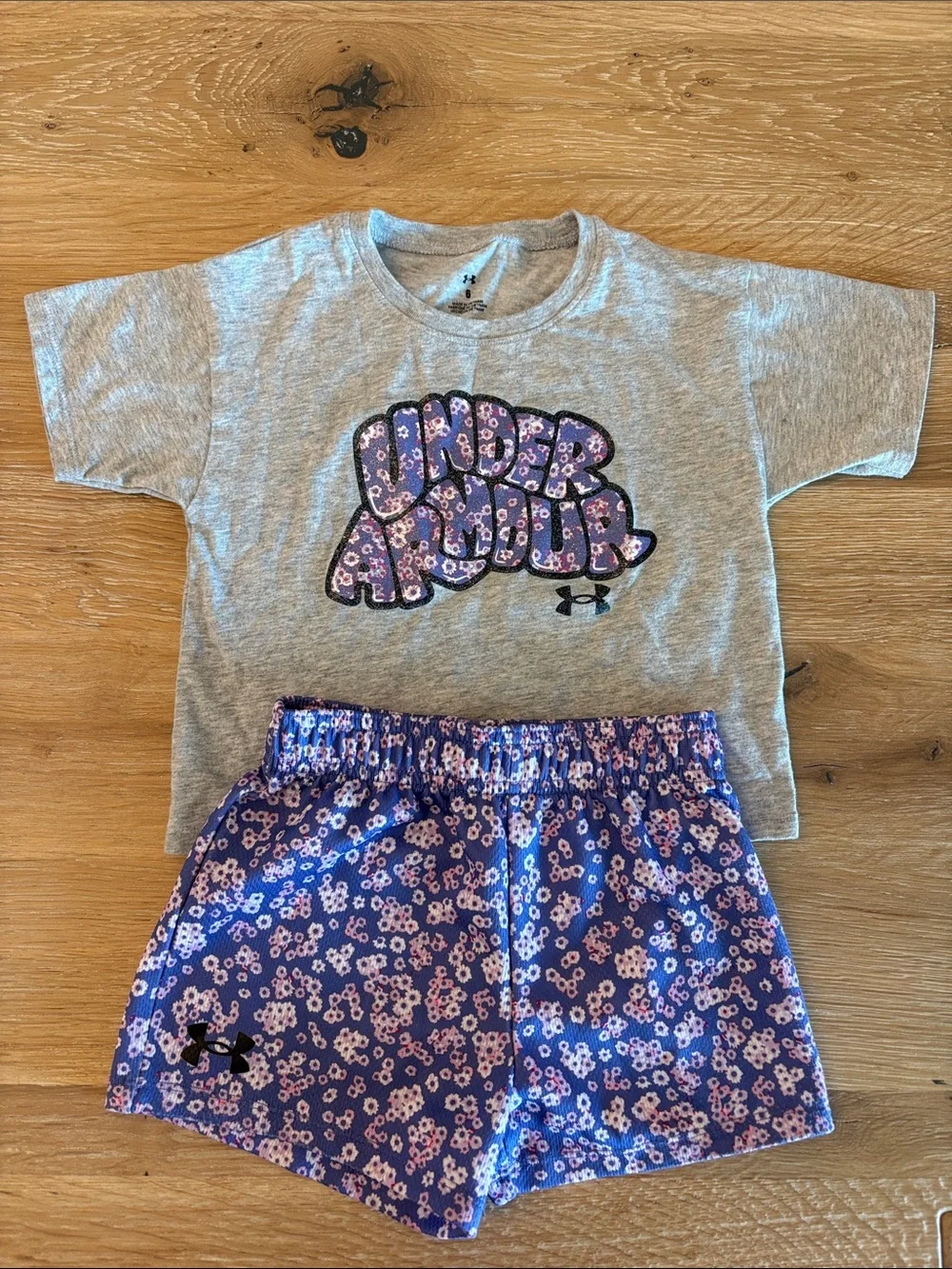Girls Armour Gray Tee with Purple Floral Logo & Purple Floral Shorts size 6
